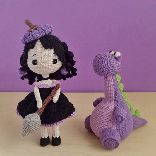 Kira the witch and Dino the dinosaur